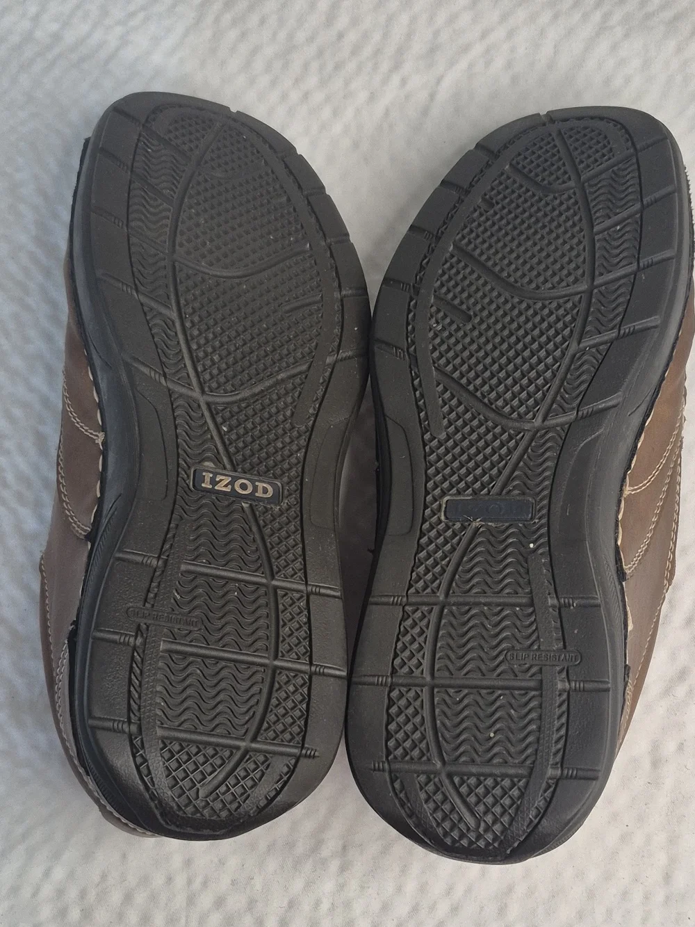IZOD Mens Brown Slip-On Loafers Contrast Stitching Rubber Sole Round Toe